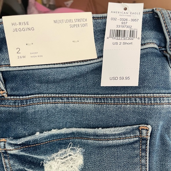 American Eagle Next Level Stretch HiRise Jeggings Distressed Size 2 Short Length - Picture 3 of 4